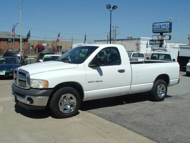 Dodge Ram 1500 2002 photo 2