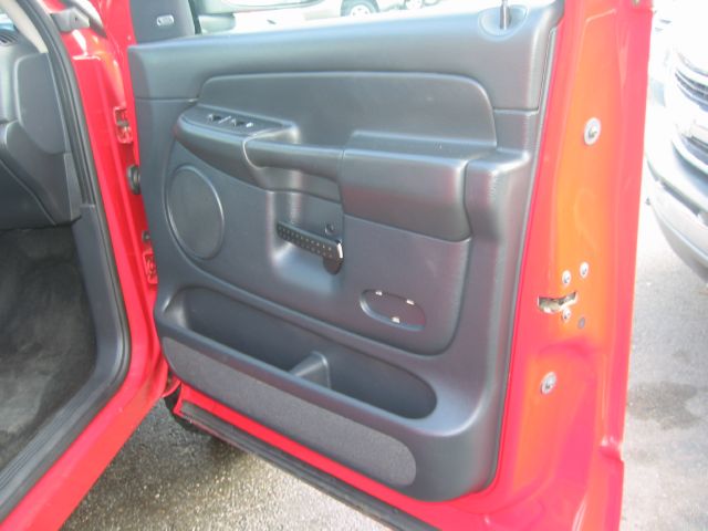 Dodge Ram 1500 2002 photo 18