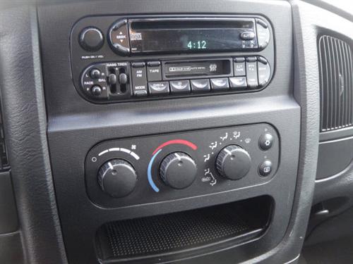 Dodge Ram 1500 2002 photo 1