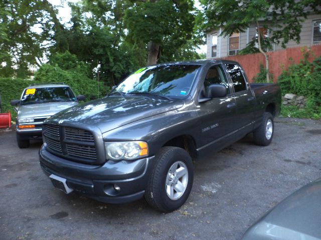 Dodge Ram 1500 2002 photo 2
