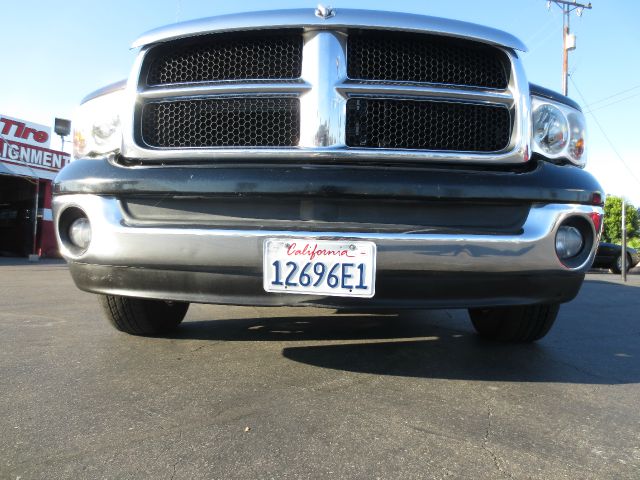 Dodge Ram 1500 2003 photo 3