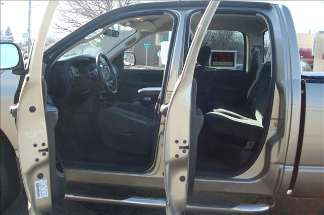 Dodge Ram 1500 2003 photo 2