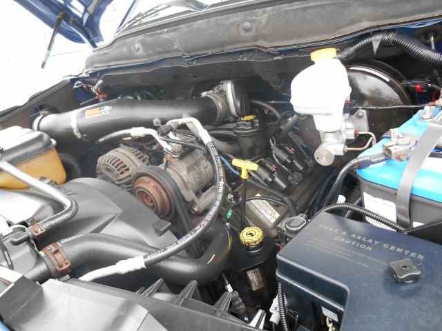 Dodge Ram 1500 2003 photo 2