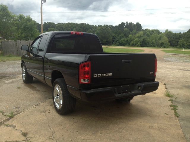 Dodge Ram 1500 2003 photo 3