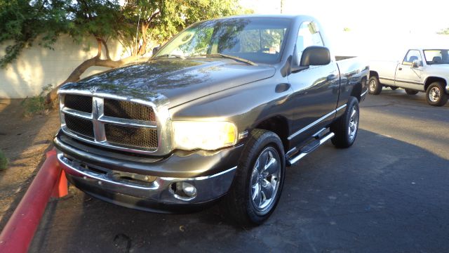 Dodge Ram 1500 Fleetside EXT CAB 4X4 Pickup Truck