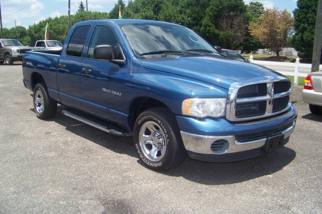 Dodge Ram 1500 2003 photo 2