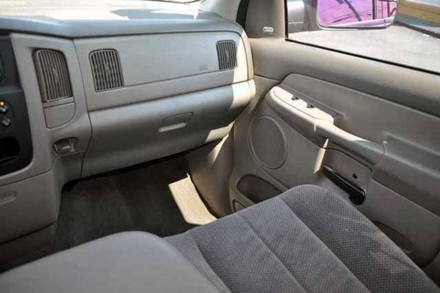Dodge Ram 1500 2003 photo 5