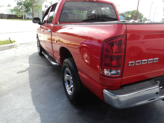 Dodge Ram 1500 Ext WT Pickup Truck
