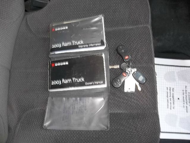 Dodge Ram 1500 2003 photo 9