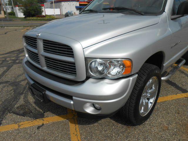 Dodge Ram 1500 2003 photo 4