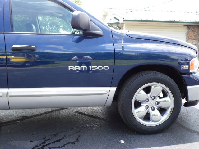 Dodge Ram 1500 2003 photo 18