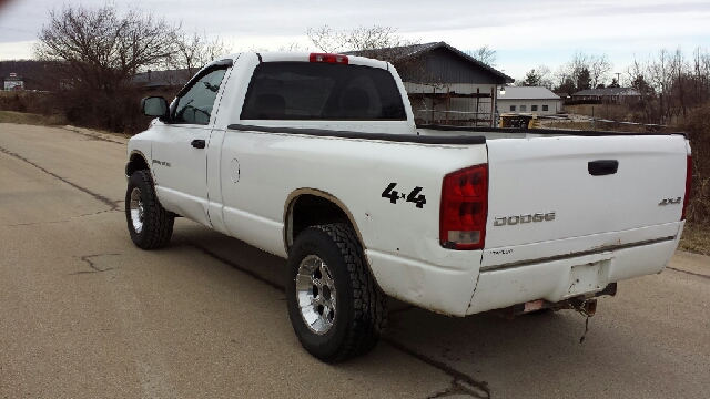 Dodge Ram 1500 2003 photo 4