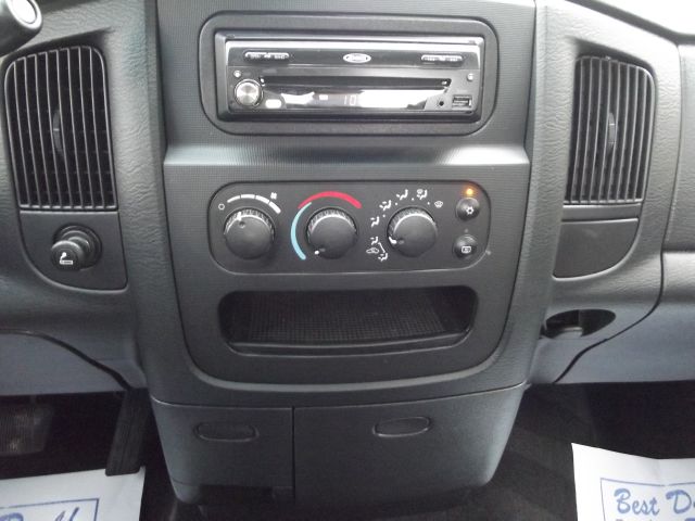 Dodge Ram 1500 2003 photo 23