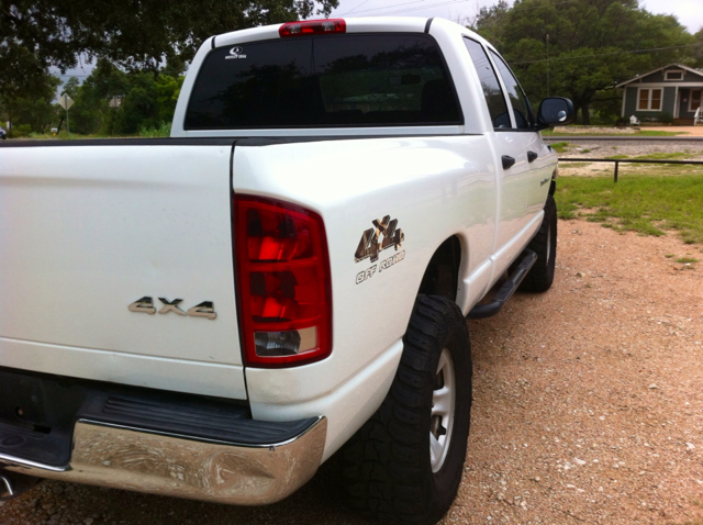 Dodge Ram 1500 2003 photo 4