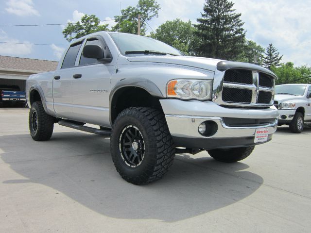 Dodge Ram 1500 2003 photo 2