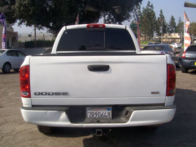 Dodge Ram 1500 2003 photo 2