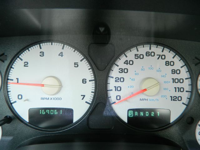 Dodge Ram 1500 2003 photo 19