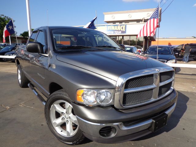 Dodge Ram 1500 Ext WT Pickup Truck