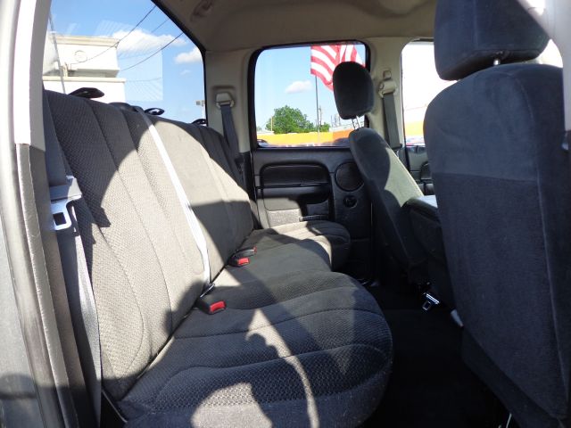 Dodge Ram 1500 2003 photo 2