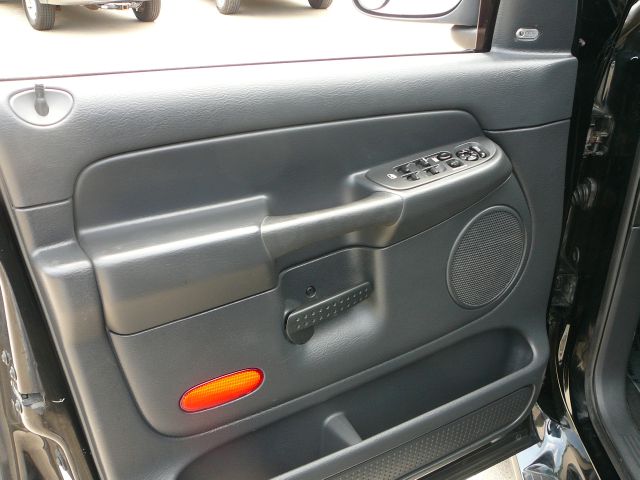 Dodge Ram 1500 2003 photo 12