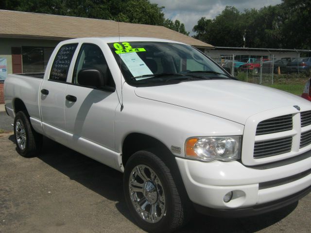 Dodge Ram 1500 4dr 4WD EXT LS 4x4 SUV Pickup Truck