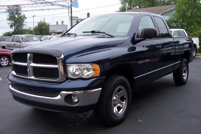 Dodge Ram 1500 2003 photo 3