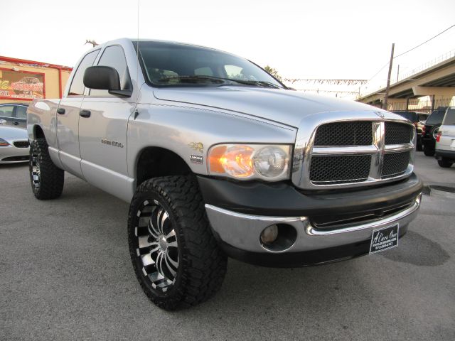 Dodge Ram 1500 2003 photo 4