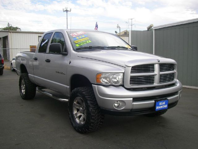 Dodge Ram 1500 Ext WT Pickup Truck