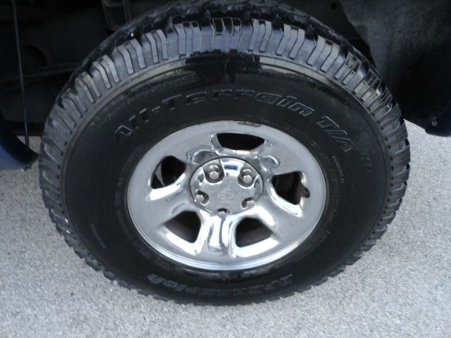 Dodge Ram 1500 2003 photo 3