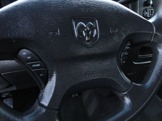 Dodge Ram 1500 2003 photo 4
