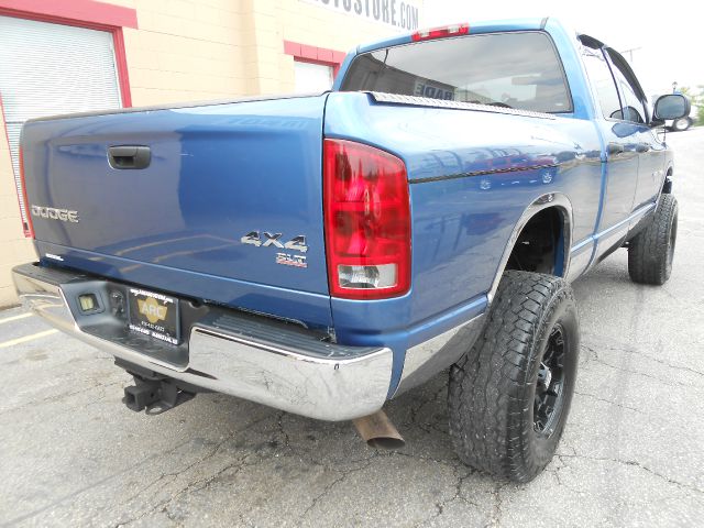 Dodge Ram 1500 2003 photo 2