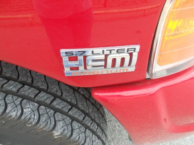 Dodge Ram 1500 2003 photo 3