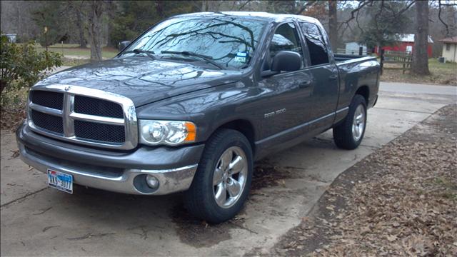 Dodge Ram 1500 SLT Pickup