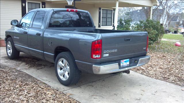 Dodge Ram 1500 2003 photo 3