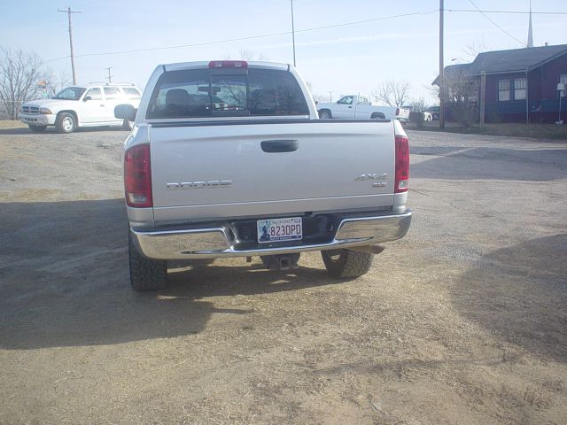 Dodge Ram 1500 2003 photo 4