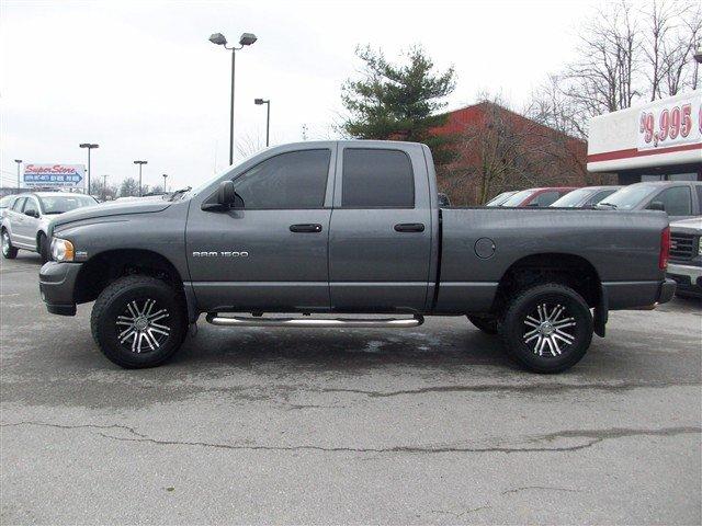 Dodge Ram 1500 2003 photo 3
