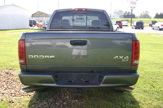 Dodge Ram 1500 Ext WT Pickup Truck