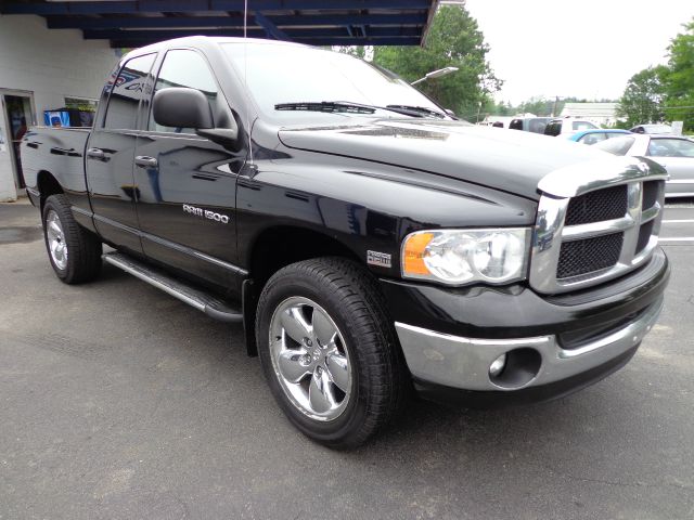 Dodge Ram 1500 2004 photo 3