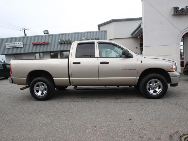 Dodge Ram 1500 2004 photo 1