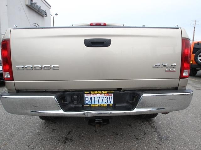 Dodge Ram 1500 2004 photo 2