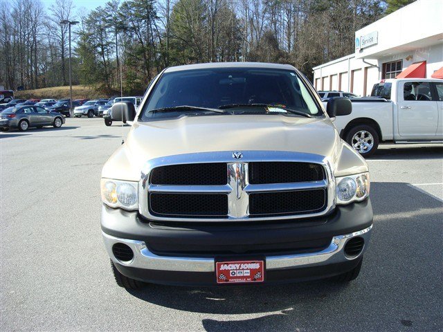 Dodge Ram 1500 2004 photo 1