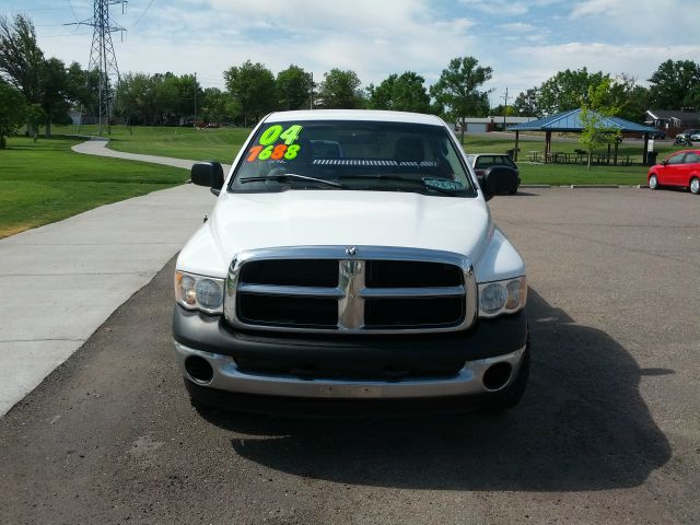 Dodge Ram 1500 2004 photo 4
