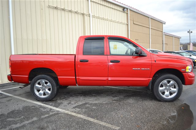 Dodge Ram 1500 2004 photo 3