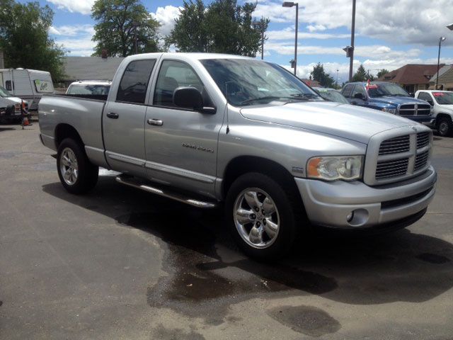 Dodge Ram 1500 2004 photo 3