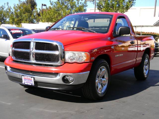 Dodge Ram 1500 2004 photo 2