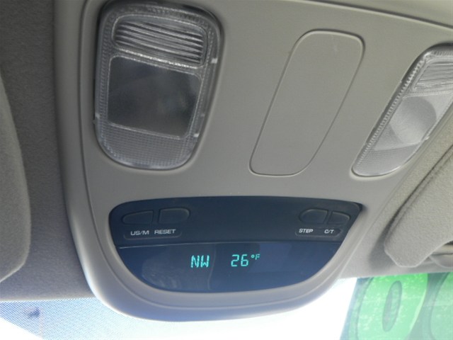 Dodge Ram 1500 2004 photo 2