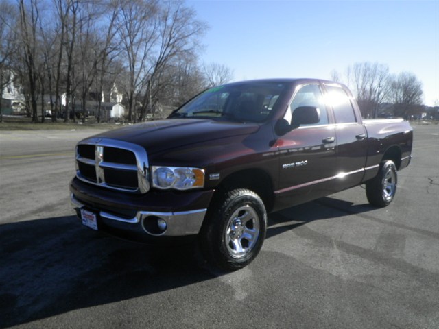 Dodge Ram 1500 2004 photo 4