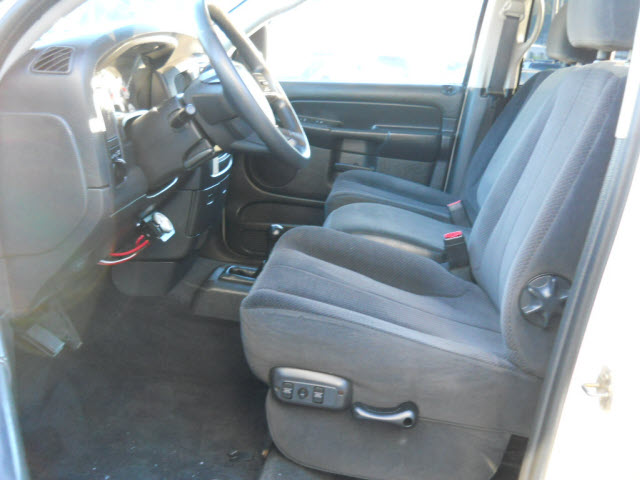 Dodge Ram 1500 2004 photo 5