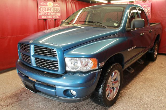 Dodge Ram 1500 2004 photo 2