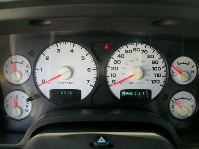 Dodge Ram 1500 2004 photo 1